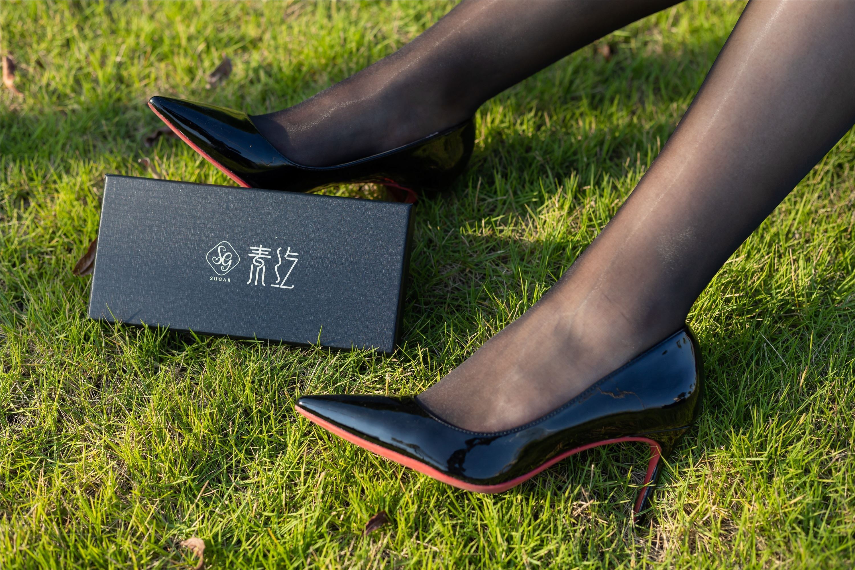 尤蜜丝 穿搭写真 NO.080